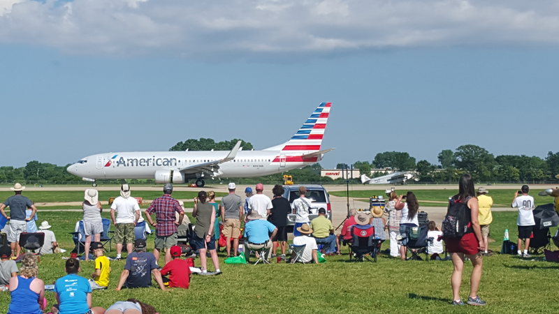 Honor Flight arrival
